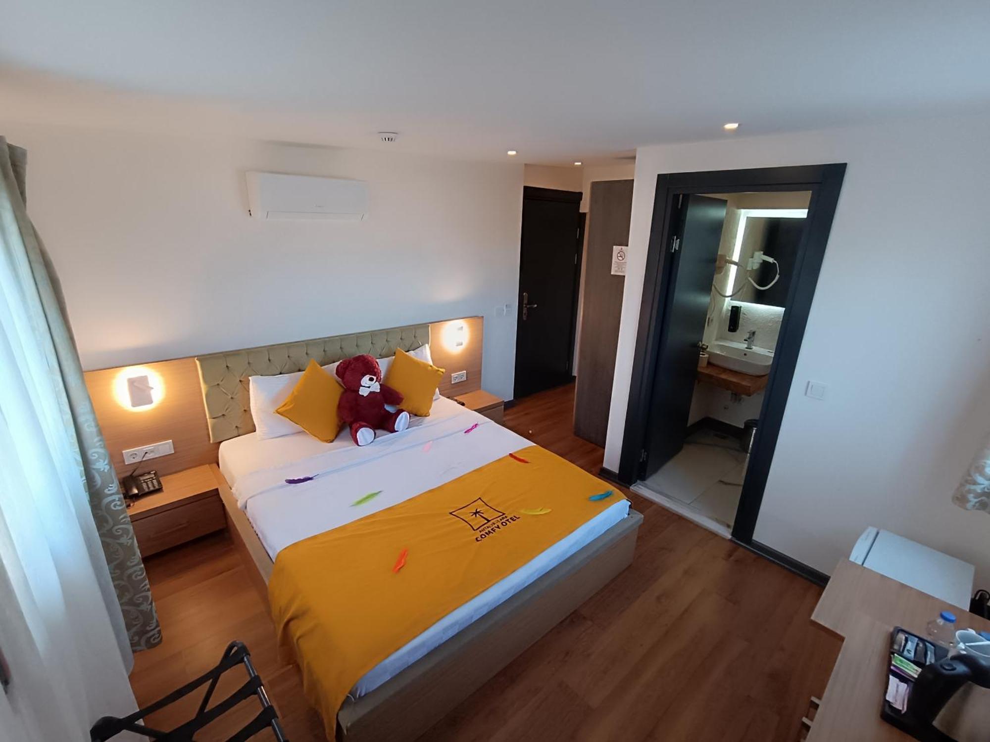 Comfy Otel Antalya Lara ภายนอก รูปภาพ