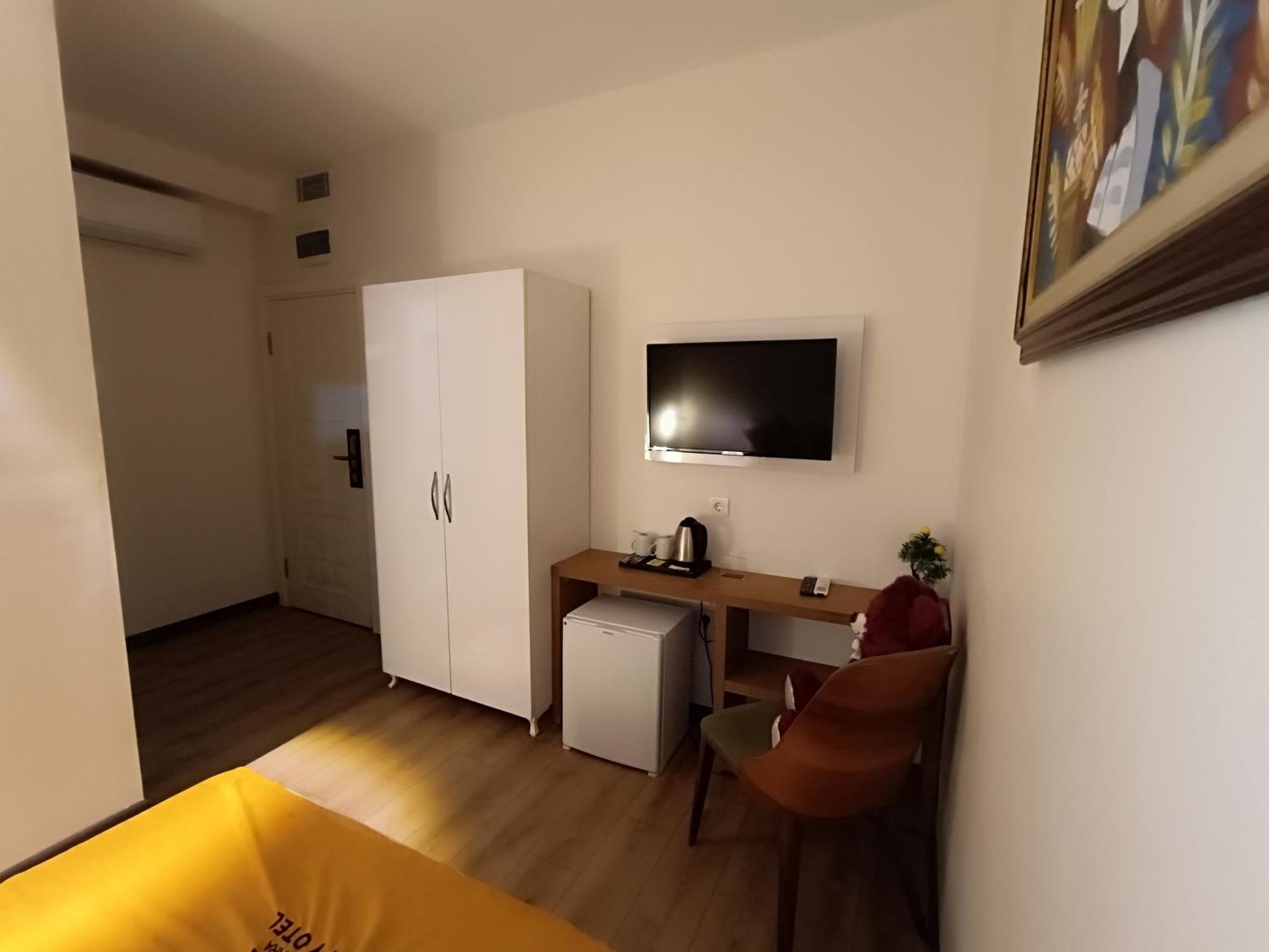 Comfy Otel Antalya Lara ภายนอก รูปภาพ
