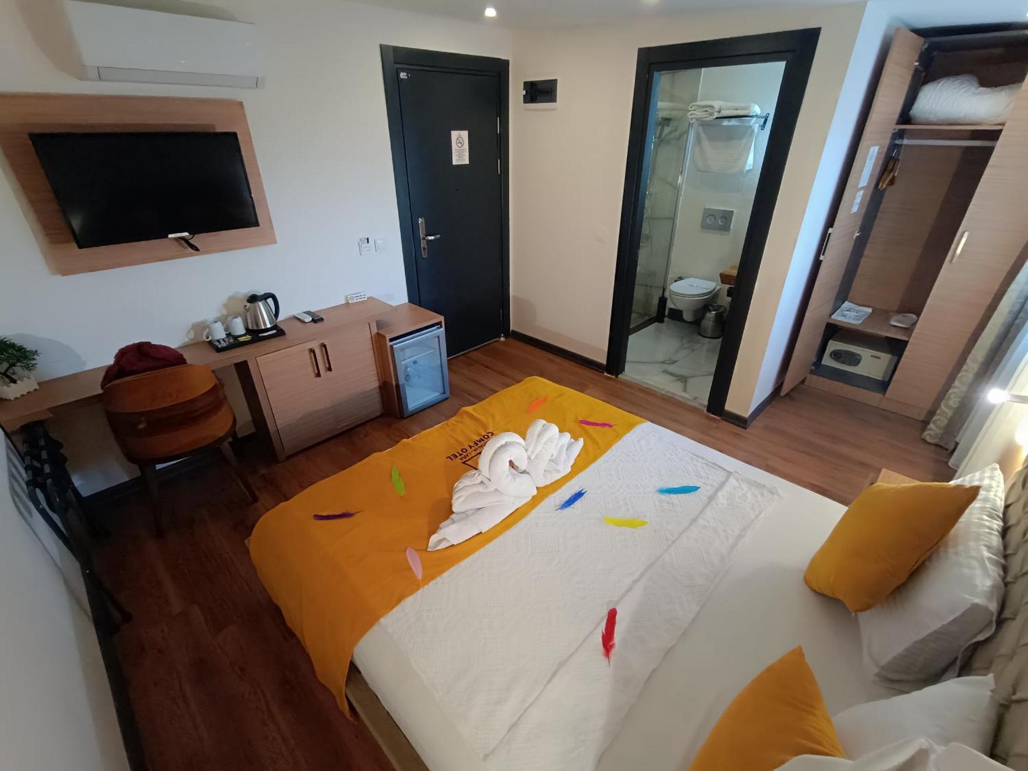Comfy Otel Antalya Lara ภายนอก รูปภาพ