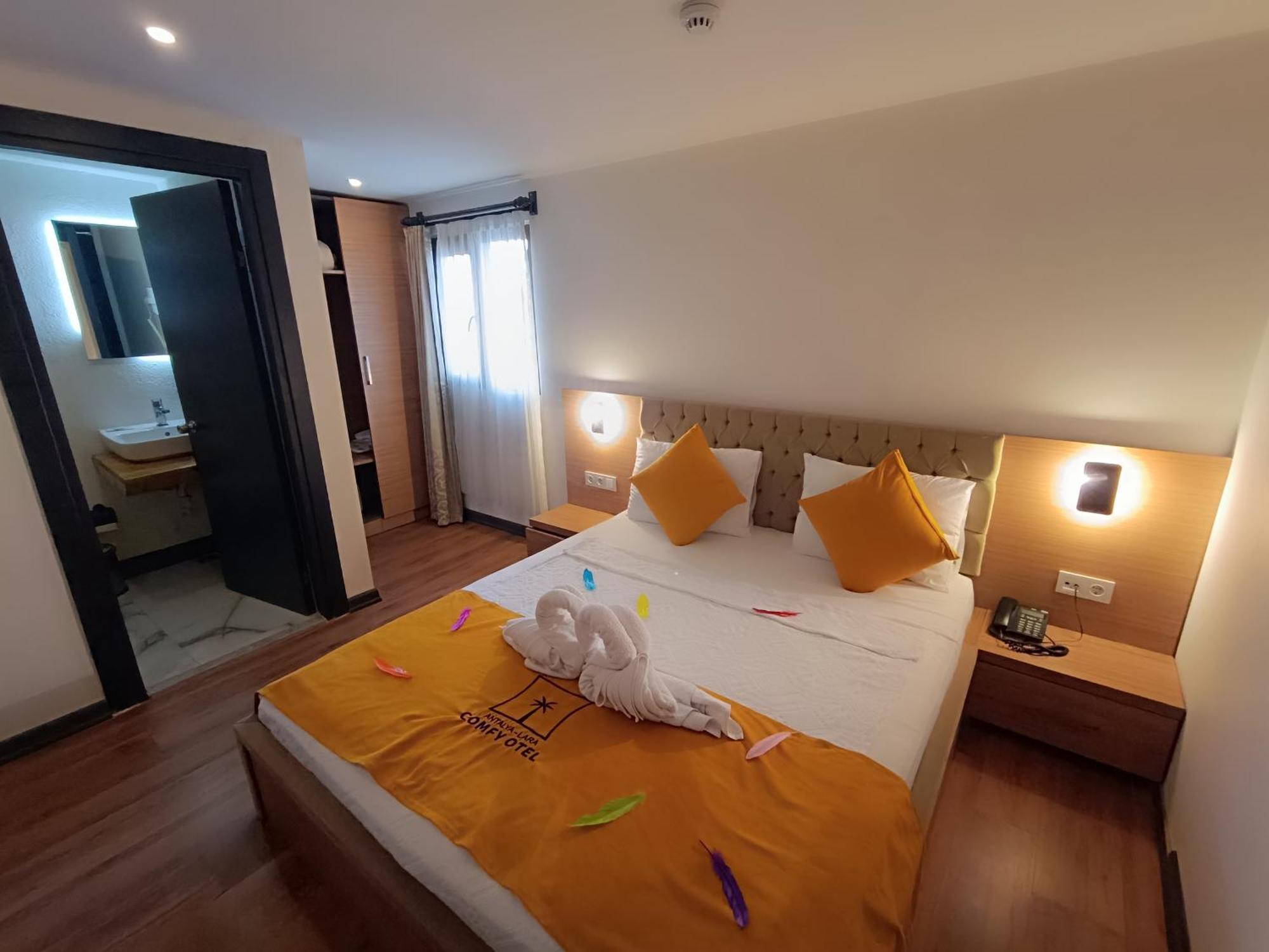 Comfy Otel Antalya Lara ภายนอก รูปภาพ
