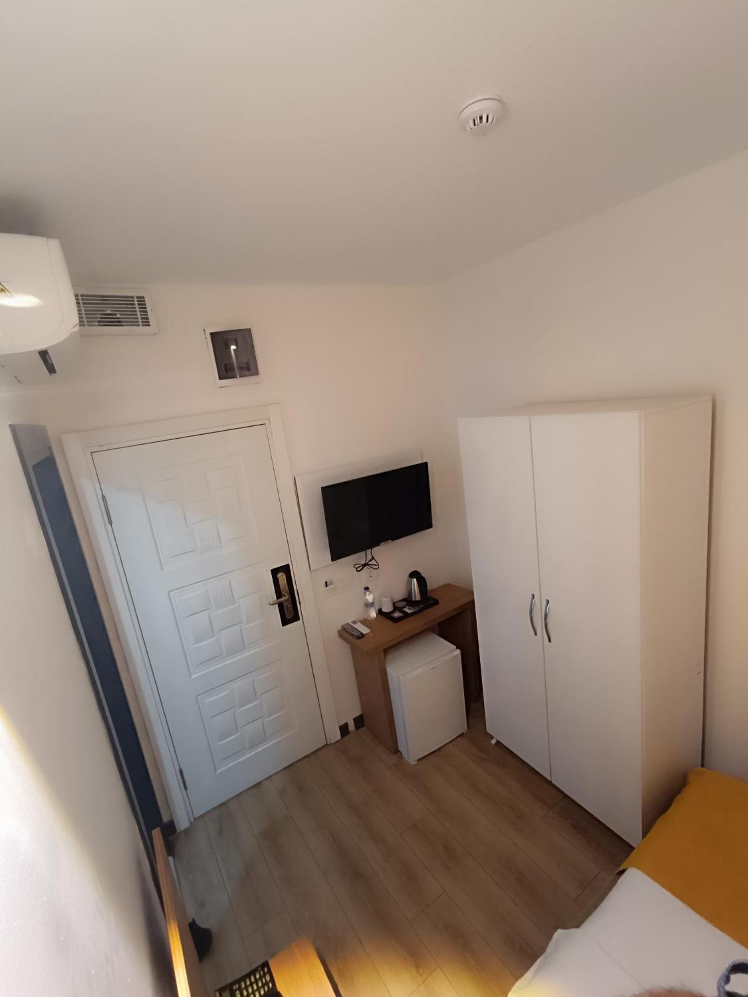 Comfy Otel Antalya Lara ภายนอก รูปภาพ